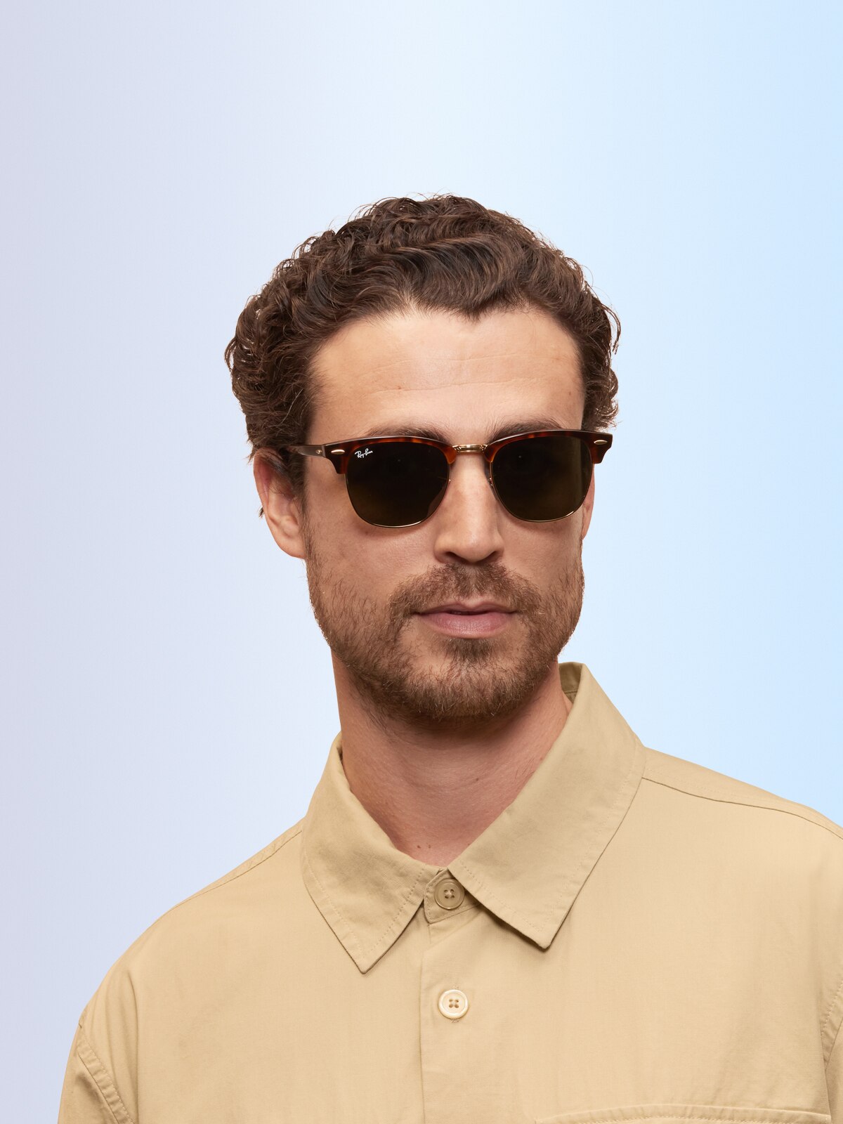 1932-ray-ban-rb3016-clubmaster-classic-tortoise-on-gold-1.jpg