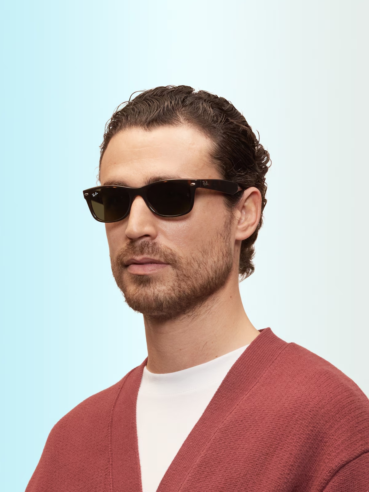 1963-ray-ban-rb2132-new-wayfarer-classic-rubber-black-1.png