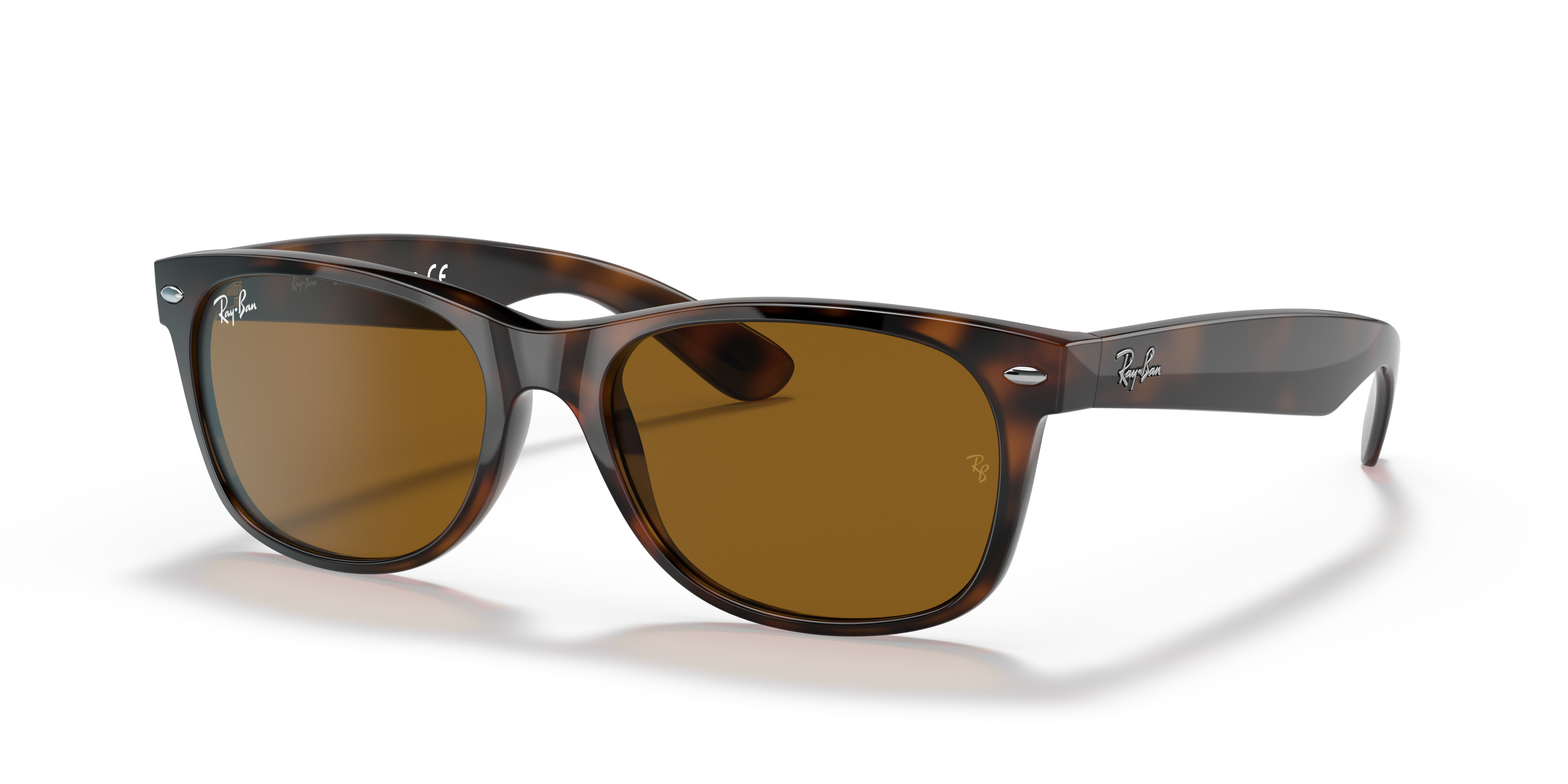Ray-Ban - RB2132 New Wayfarer Classic - Black