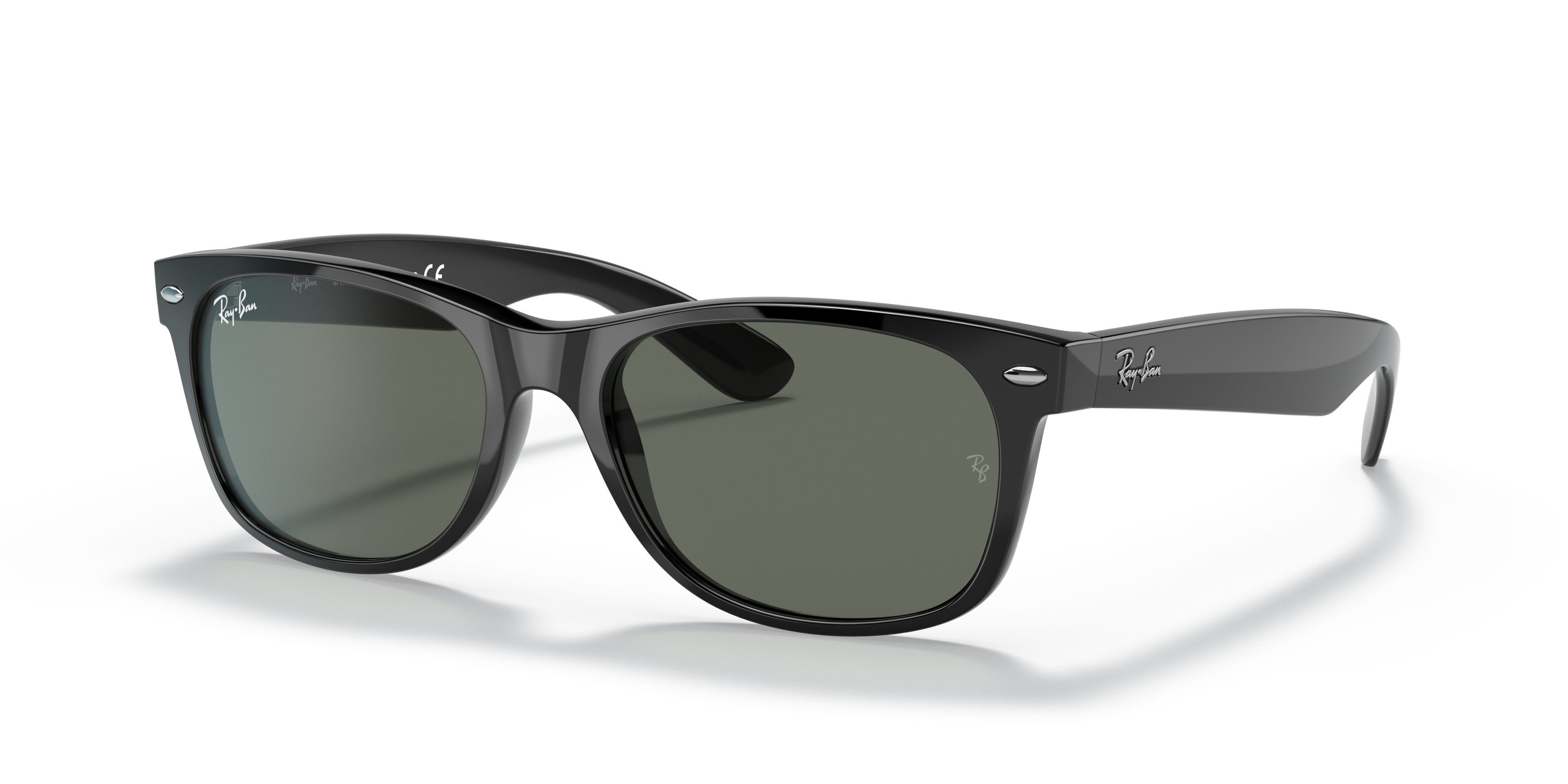 Ray-Ban - RB2132 New Wayfarer Classic - Black