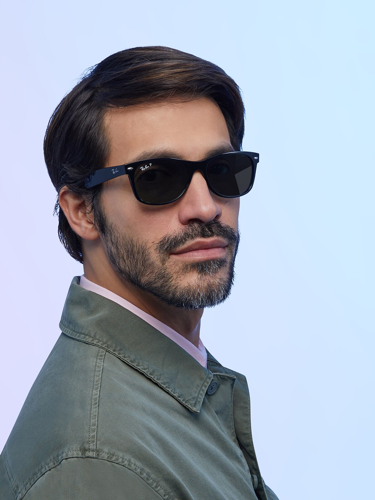 Ray-Ban - RB2132 New Wayfarer Classic - Black